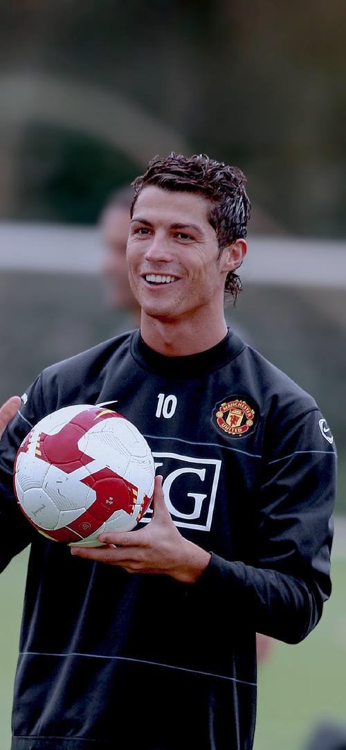 NBA：独行侠击败雄鹿 东契奇全场三双（NBA：独行侠力克雄鹿 东契奇豪取三双）