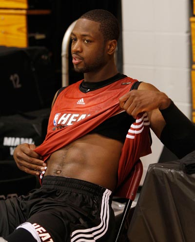 防守制胜！勇士连续3场限制对手得分到100以下（硬核防守！勇士已连三场把对手得分压到100分以下）