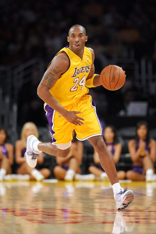 13胜4平，那不勒斯自1987年以来首次全年意甲主场保持不败（13胜4平，那不勒斯1987年以来首次全年意甲主场不败）