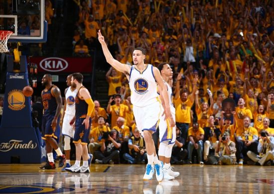 国米三后卫体系滴水不漏（国米三中卫防线固若金汤）