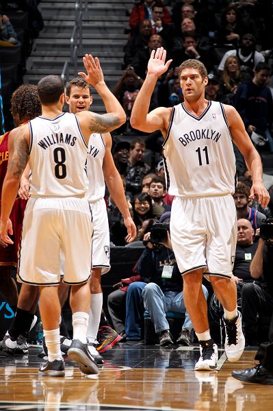 NBA战报：申京28分10板，火箭121-95大胜国王（NBA焦点战：申京砍28+10，火箭121-95轻取国王）