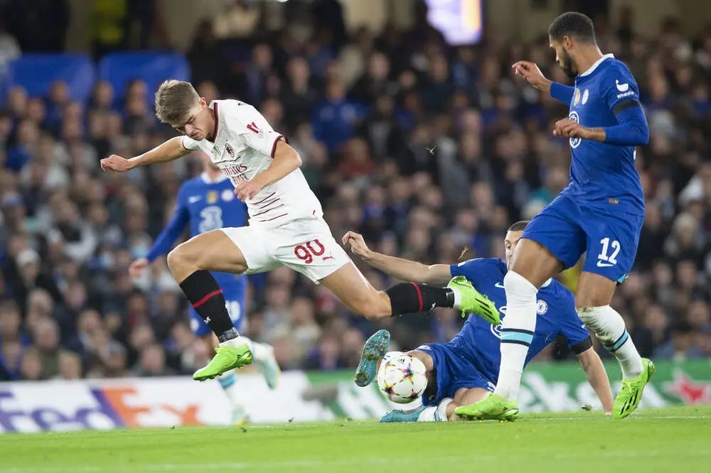 更是整支球 更是整支球